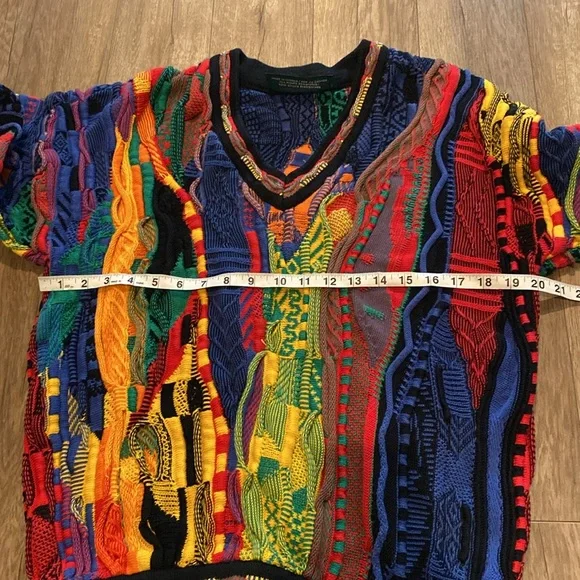 Vintage Tundra Sweater - Picture 7 of 8